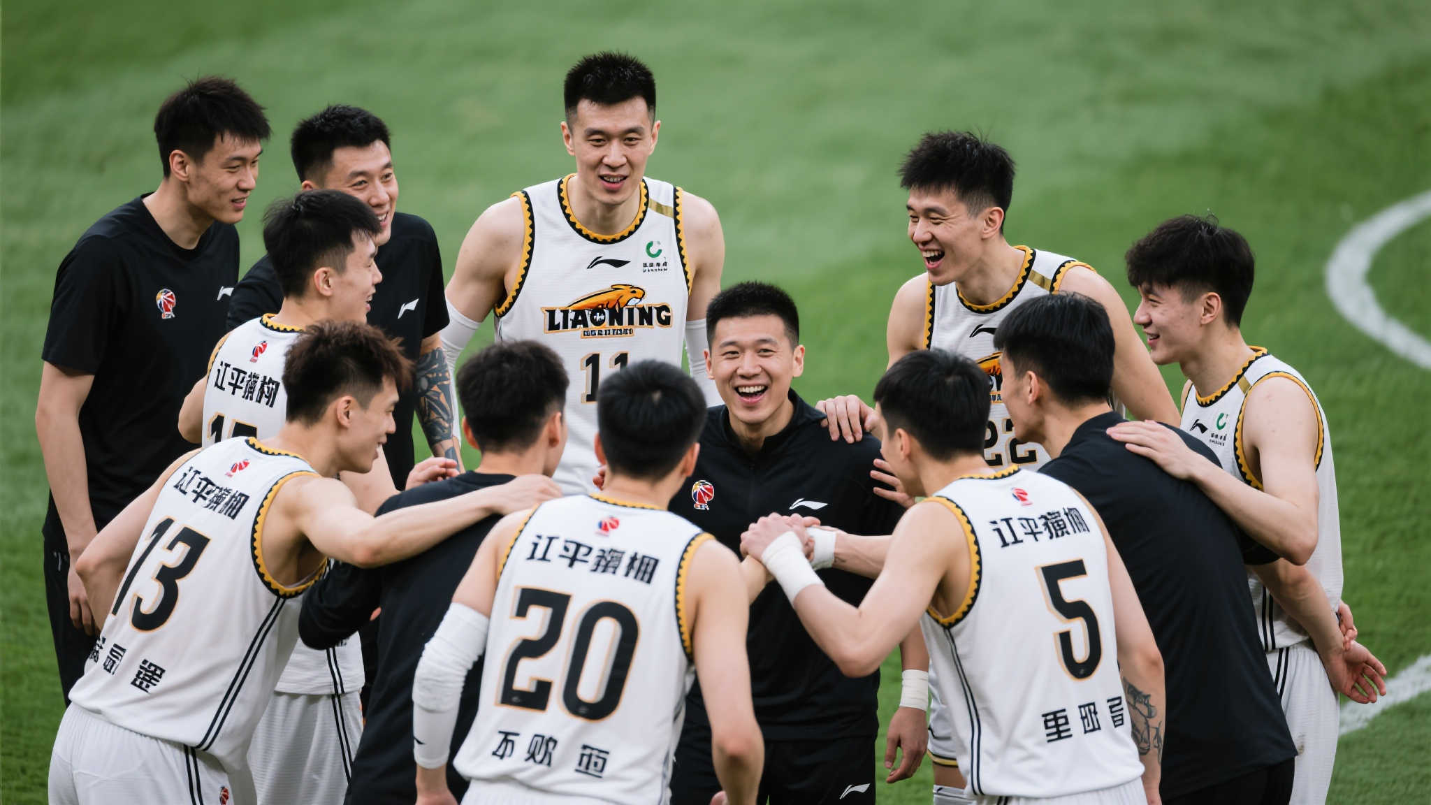现代篮球中 现代篮球中